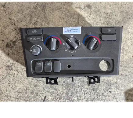 Volvo S60 Climate control unit 8651240 MU323100018