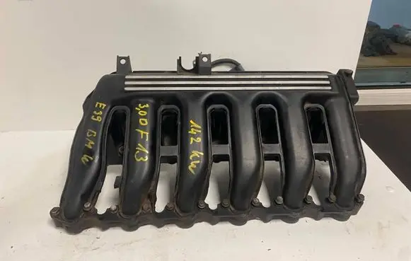 BMW 5 E39 Intake manifold 7789329A 7789329