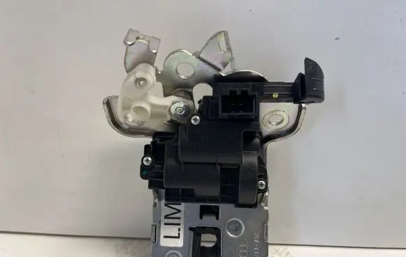 Audi A6 S6 C7 4G Tailgate/trunk/boot lock/catch/latch 4H0827505