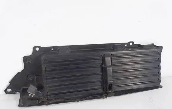 Land Rover Range Rover Sport L494 Intercooler air guide/duct channel DK628475AD