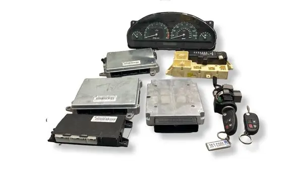 Jaguar S-Type Engine ECU kit and lock set MB0797009038 009038 2R8310K975AN