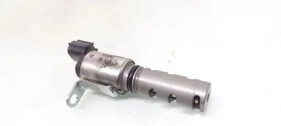 Toyota Auris E180 Valve oil control 30T050 5010H3