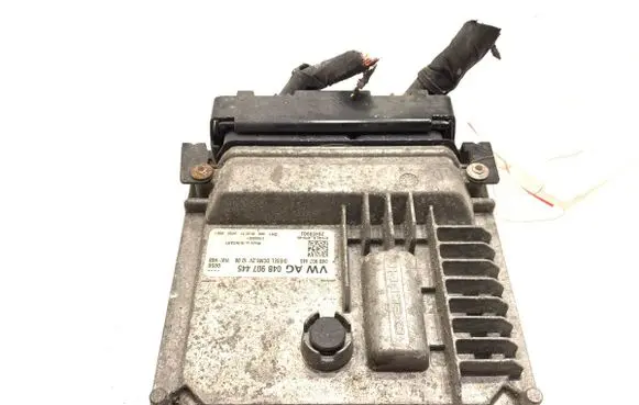 Skoda Fabia Mk3 (NJ) Engine control unit/module ECU 04B907445