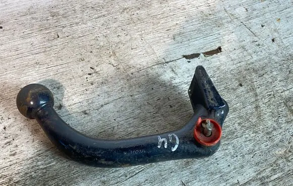Volkswagen Golf IV Detachable towbar W10238