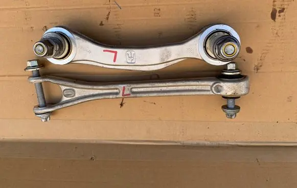 Maserati Levante Rear control arm 6700028080