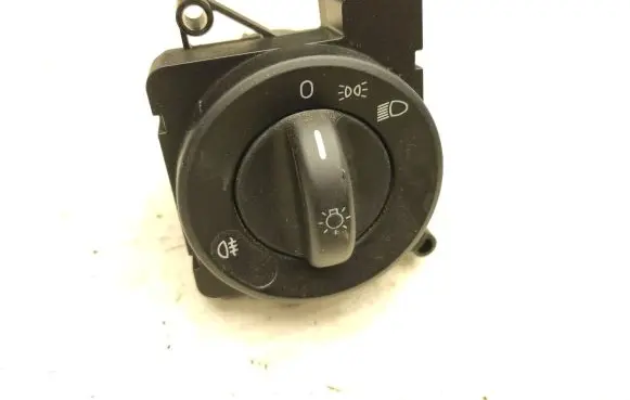 Mercedes-Benz Sprinter W906 Light switch A9065450104 5464449