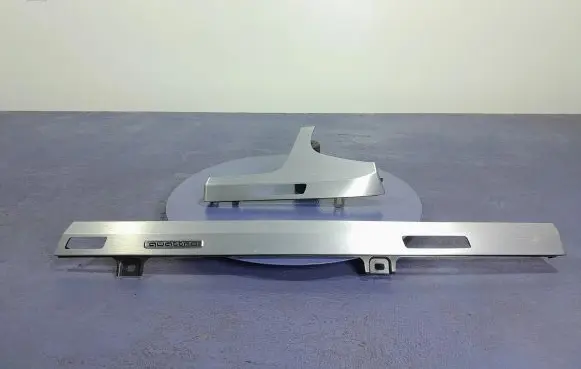 Audi Q7 4M Side skirt rear trim 4M1853242B