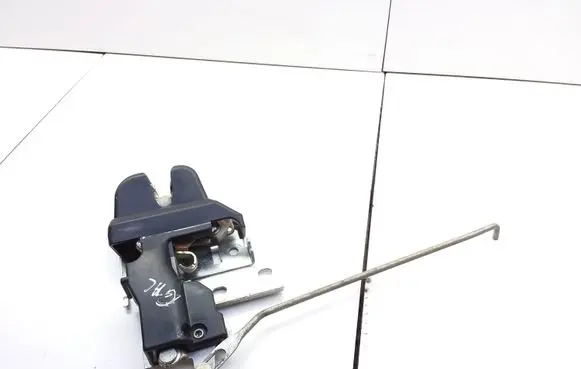 Mitsubishi Galant Tailgate/trunk/boot lock/catch/latch