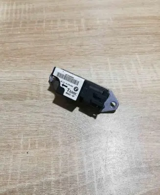 BMW 5 E39 Airbag deployment crash/impact sensor 8375643