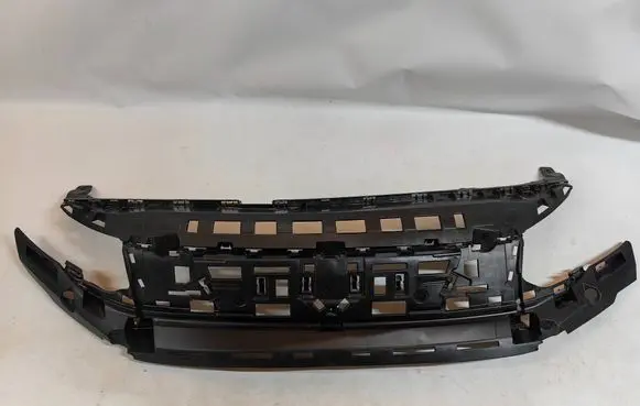 Peugeot Partner III Front bumper upper radiator grill 9856171680