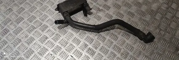 Engine oil radiator