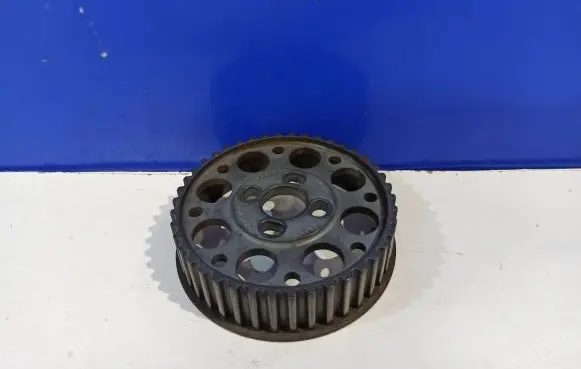 Volvo XC90 Crankshaft position gear 31375948