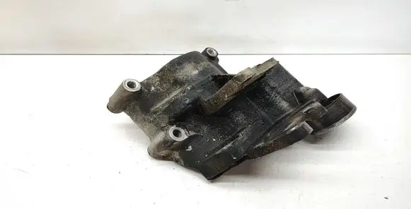 Hyundai Tucson JM Power steering pump mounting bracket 