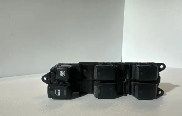 Toyota Corolla E120 E130 Electric window control switch 8404012030 514810