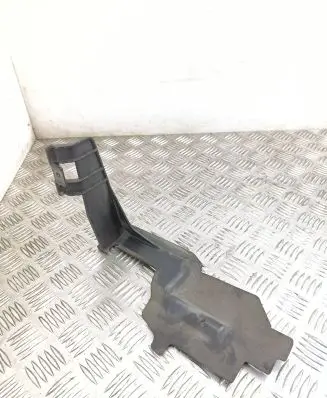 Opel Astra J Intercooler air guide/duct channel 13337114