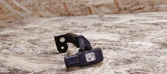 Alfa Romeo Giulia Air pressure sensor 68302774AA