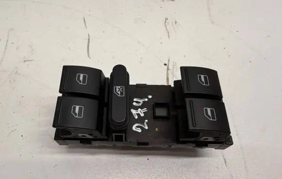 Volkswagen Tiguan Electric window control switch 1K4959857B