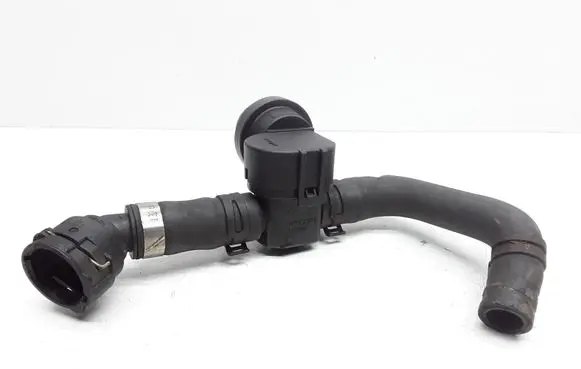 Volvo S60 Engine coolant pipe/hose 31338891