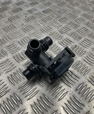 Mercedes-Benz EQB Coolant heater A0009061313