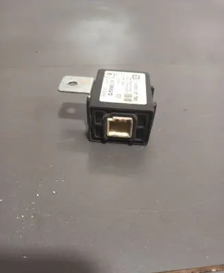 KIA Shuma Immobilizer control unit/module 0K2NC677B0 3901678624