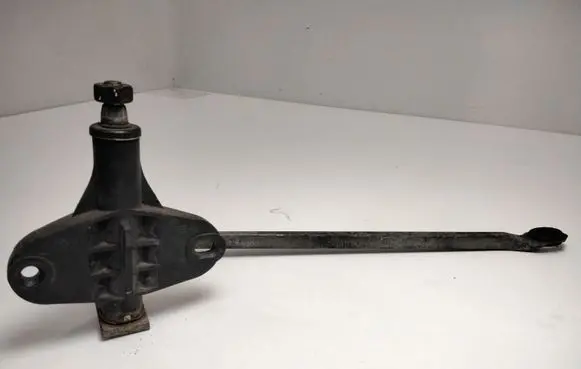 Peugeot 205 Front wiper linkage 533955326