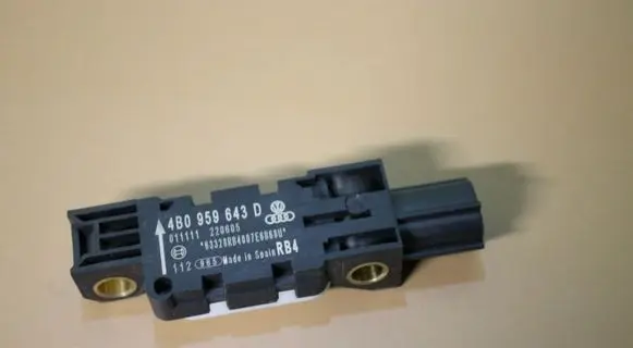 Audi A3 S3 8P Airbag deployment crash/impact sensor 4B0959643D 011111220605