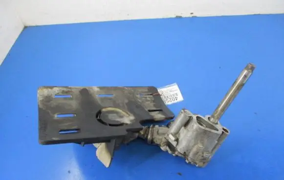 Volkswagen Golf II Oil pump 026115153A