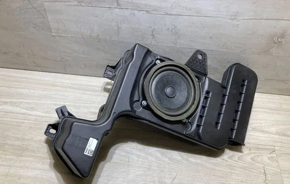Ford Ecosport Subwoofer speaker GN1519A067AA