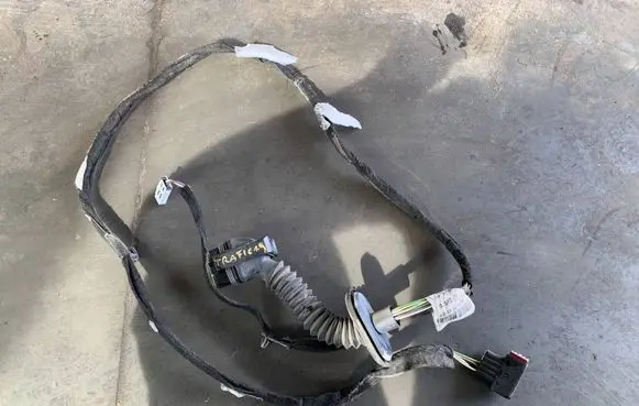 Opel Vivaro Front door wiring loom 93852474