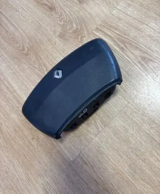 Renault Trafic II (X83) Steering wheel airbag 8200136331 8200136331B 91167639