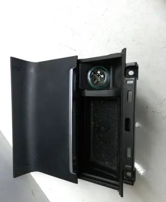 Skoda Superb B6 (3T) Car ashtray 3T0857962B 3T0863077B