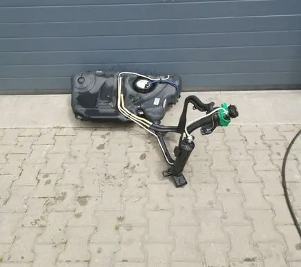 Seat Ibiza IV (6J,6P) Fuel tank 6J0201021J