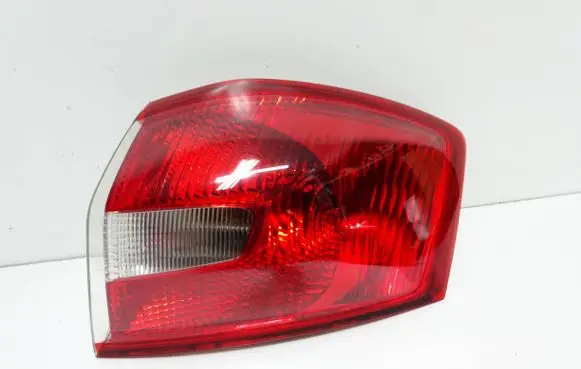 Ford Kuga I Rear/tail lights 167098