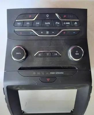 Ford Galaxy Center console EM2T18E245AEL A13337164 SWR11CD42