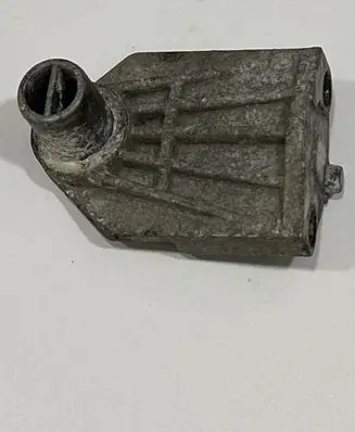 Porsche Cayenne (92A) Radiator mount bracket 7P0121079