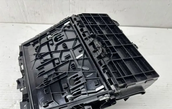 BMW 3 G20 G21 Cup holder 