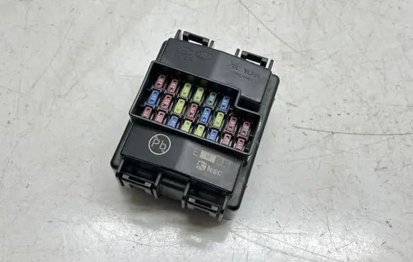 KIA Optima Fuse module 91950D4640