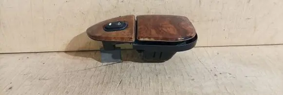 Jaguar XJ X308 Rear door window switch trim T106L MEDIS485