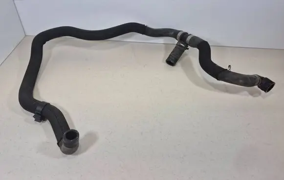 Mercedes-Benz E W212 Coolant pipe/hose A2125062335 DBL625412 667065A1