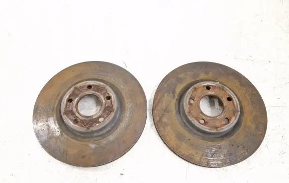 Ford Fusion II Front brake disc