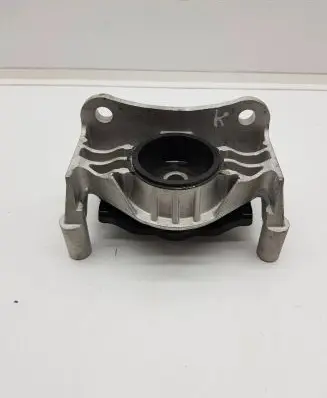 Dacia Spring Engine mount bracket 112213137R 2021081602