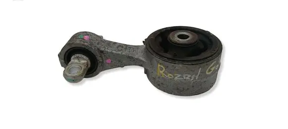Honda CR-V Engine mounting bracket 