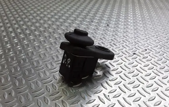 Mitsubishi Grandis Front door sensor 