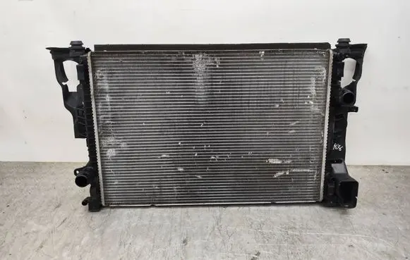 Coolant radiator