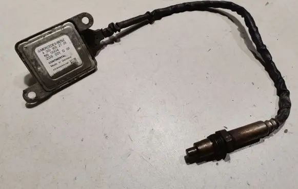 Mercedes-Benz Vito Viano W447 Lambda probe sensor A0009052709