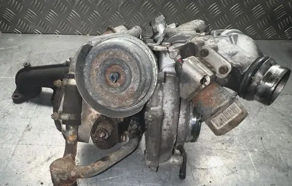 BMW 1 E82 E88 Turbo 59001091170 7800607