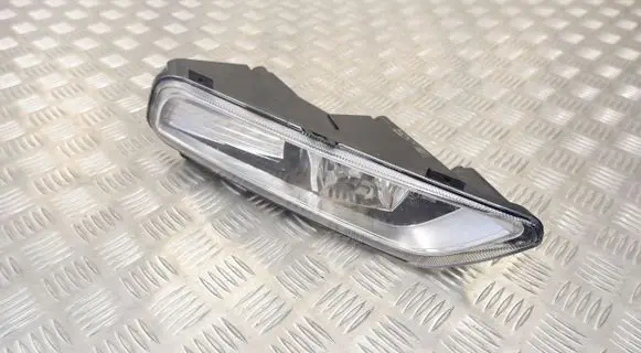 Volkswagen PASSAT B7 Front fog light 3AA941662E