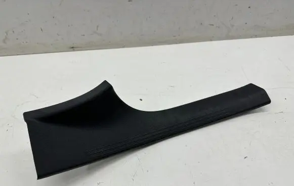 Mercedes-Benz E AMG W213 Rear sill trim cover A2136807602