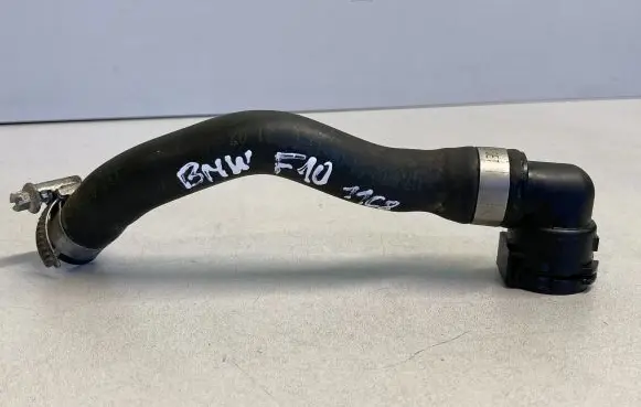 BMW 5 F10 F11 Engine coolant pipe/hose 8511761