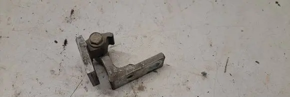 Volkswagen Caddy Front door upper hinge 6Q0831402C